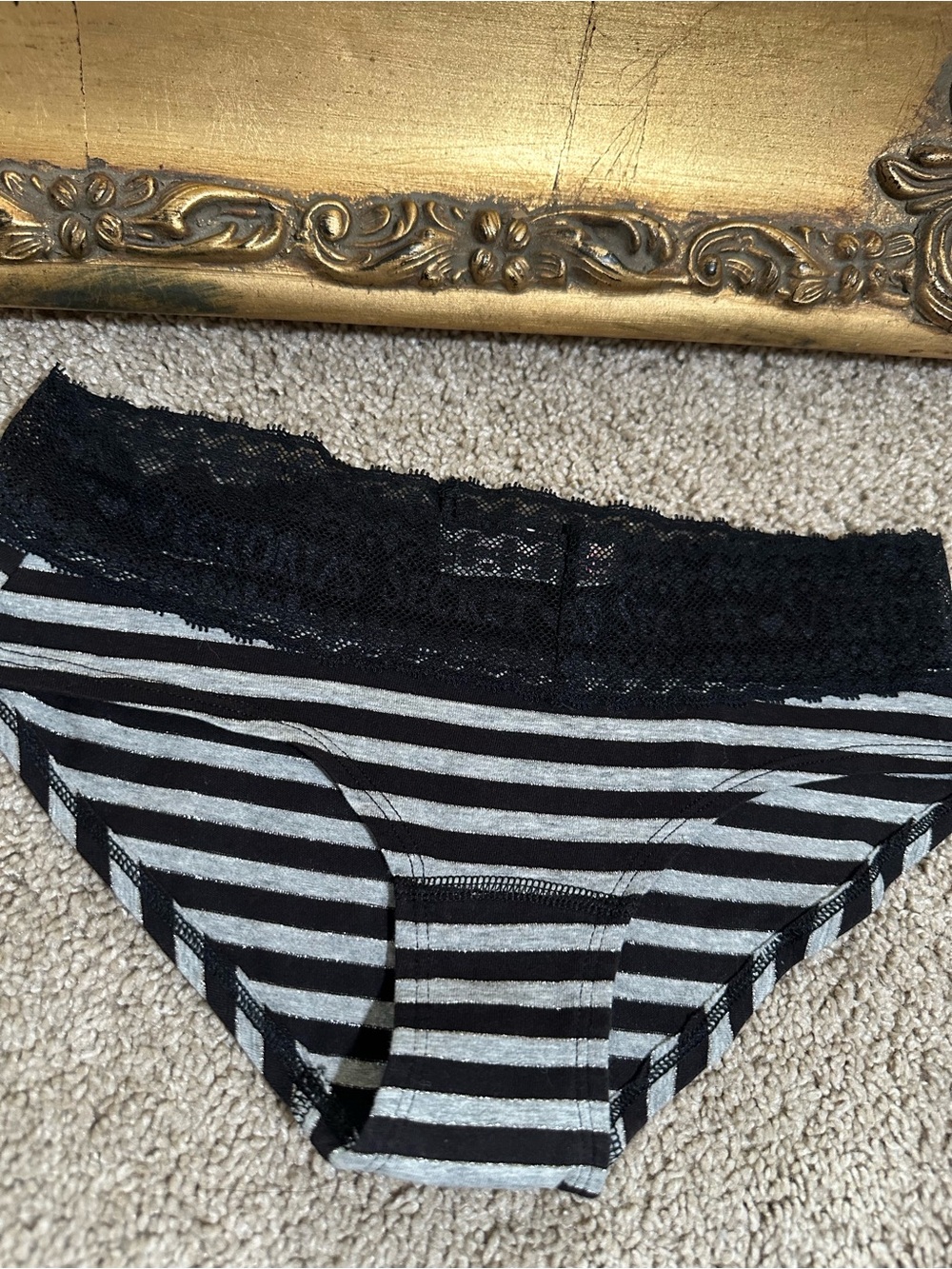 New Victoria's Secret 2011 Cotton Lingerie Low Rise Hip Hugger Metallic Thread